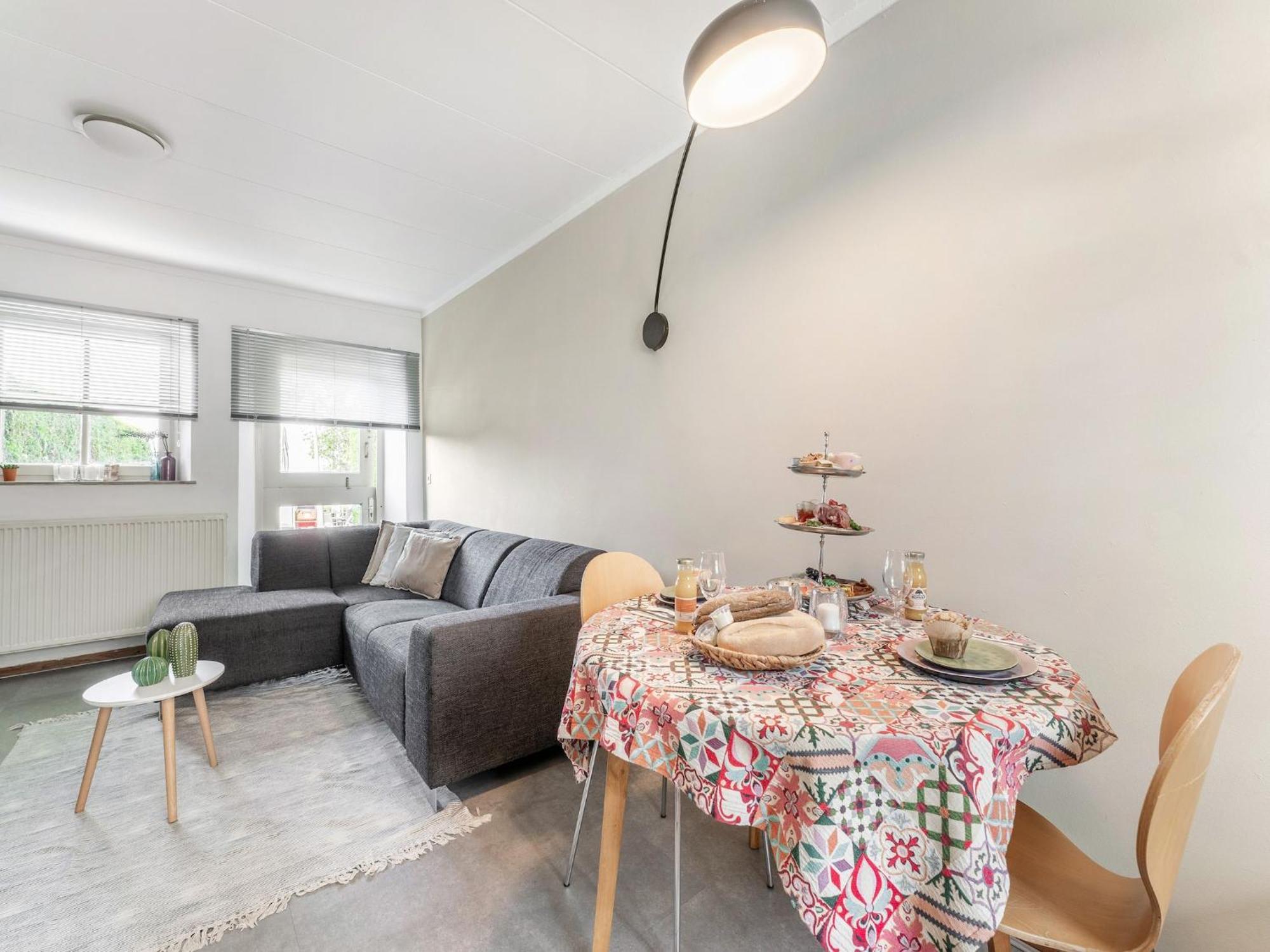 Vakantiehuis Homes In With A Picturesque Garden