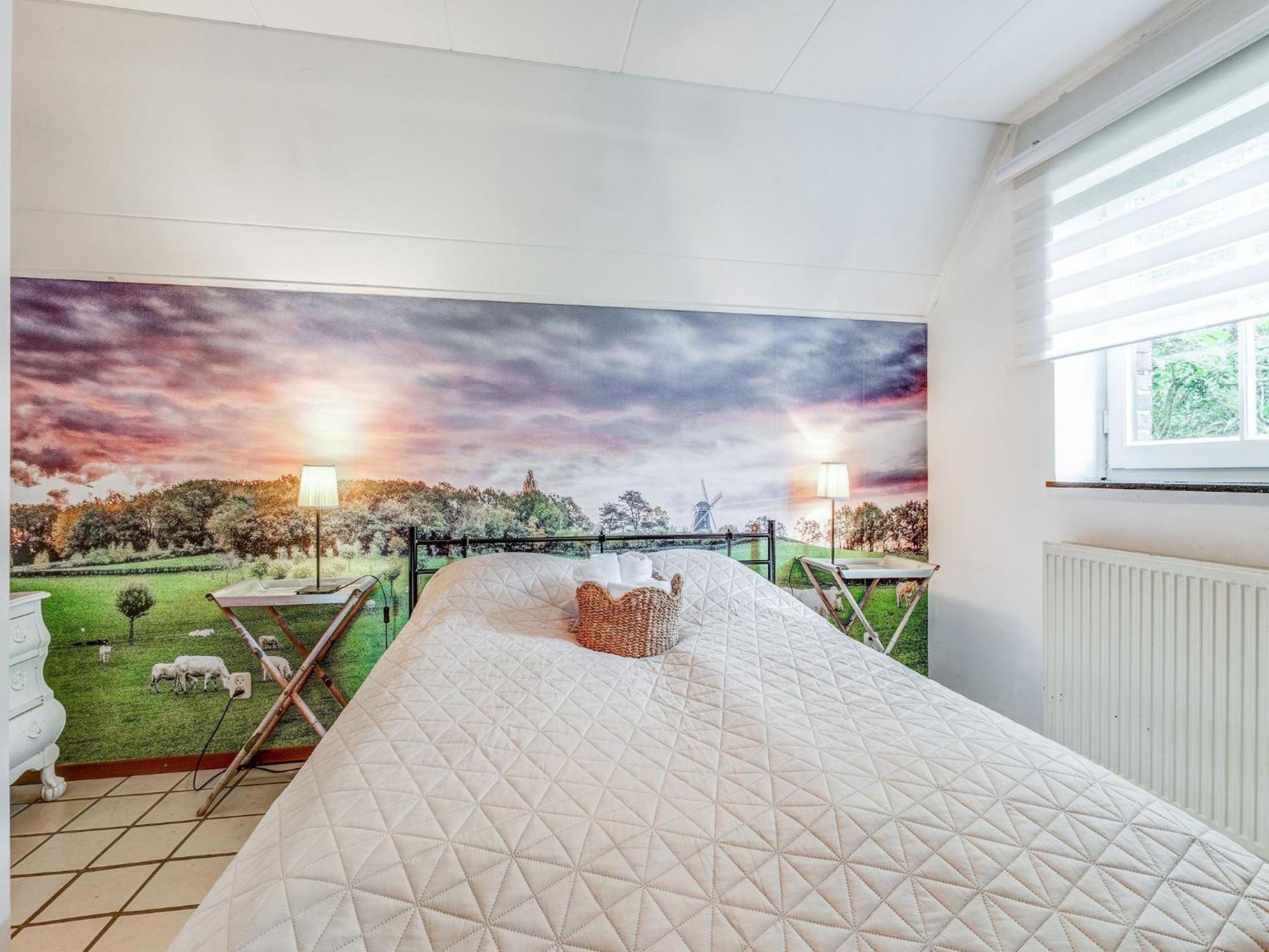 Homes In With A Picturesque Garden Vakantiehuis